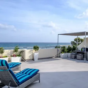 The Coral Penthouse , Larnaca Cypr